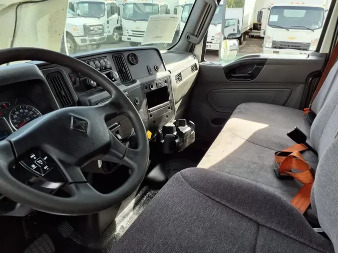 2020 NAVISTAR INTERNATIONAL MV607 (4X2)