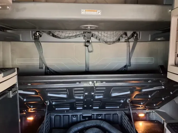 2020 FREIGHTLINER/MERCEDES CASCADIA 125