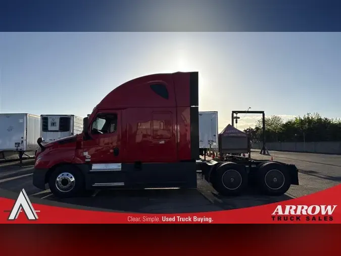 2022 FREIGHTLINER CA126