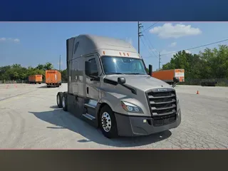 2023 Freightliner Cascadia