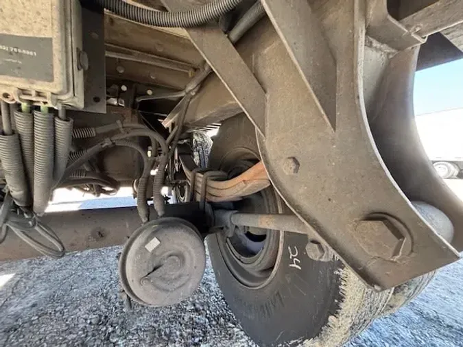 2016 VANGUARD TRAILER CORP R8000B 53/102/162