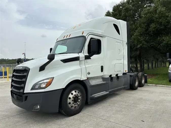 2020 FREIGHTLINER CA126dd451288e1e7ecbb572edff35753b0e3