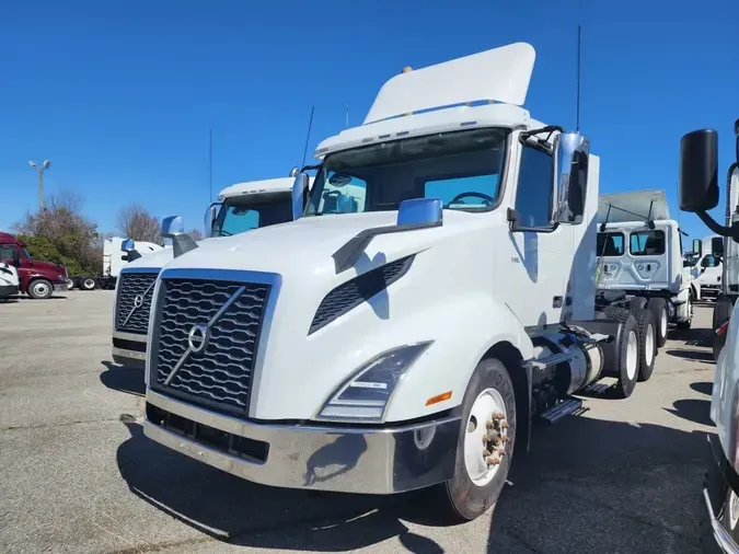 2018 VOLVO VNL64TRACTORdd49a24716aea8e4a5d0dc5f17aed582