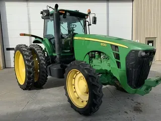 2007 John Deere 8130