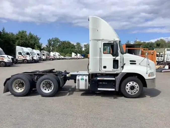 2018 Mack CXU (PINNACLE)