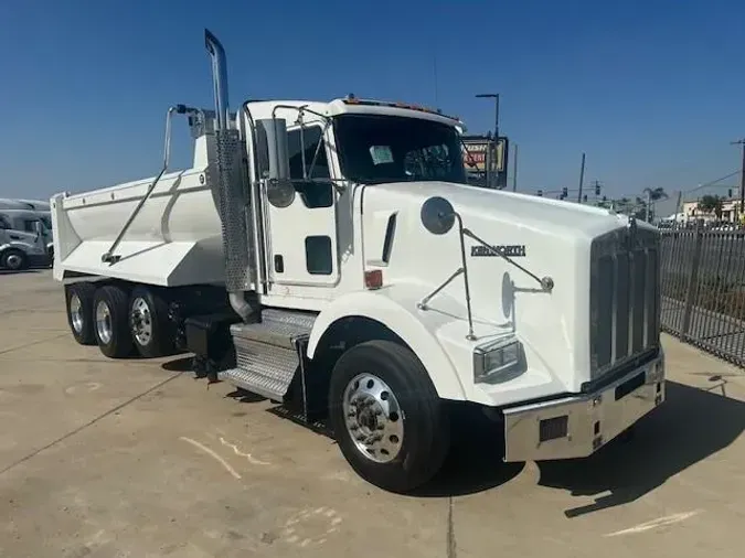 2019 Kenworth T800