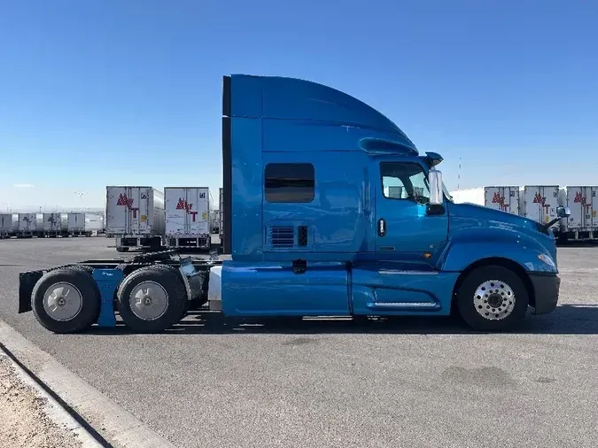 2019 International LT625