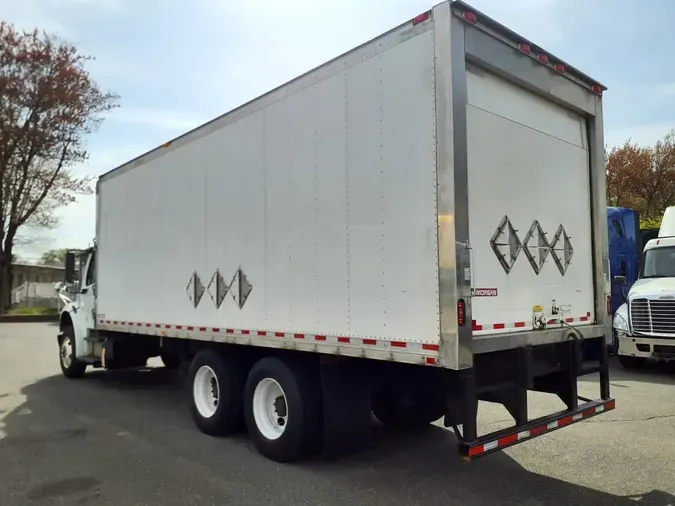 2017 FREIGHTLINER M2 106