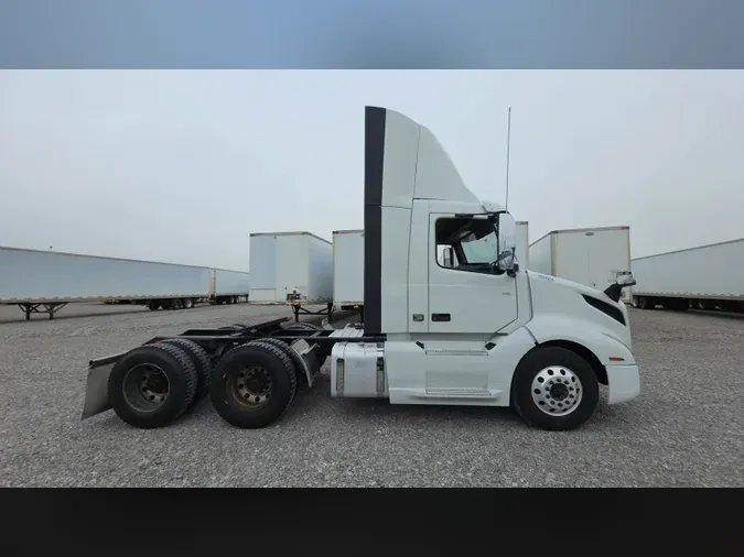 2019 Volvo VNL300