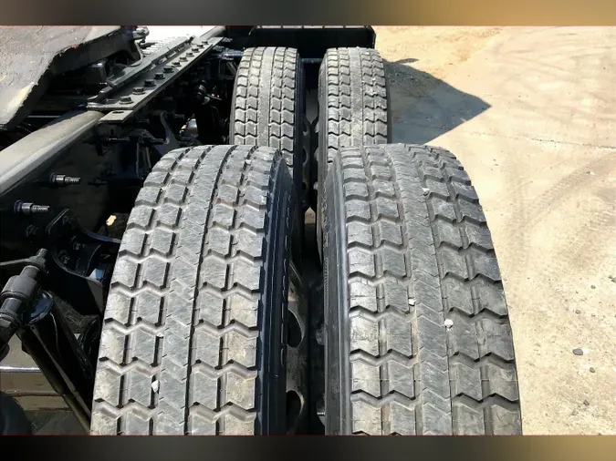 2021 INT LT625 6x4