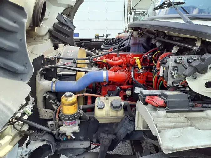 2019 FREIGHTLINER/MERCEDES M2 106