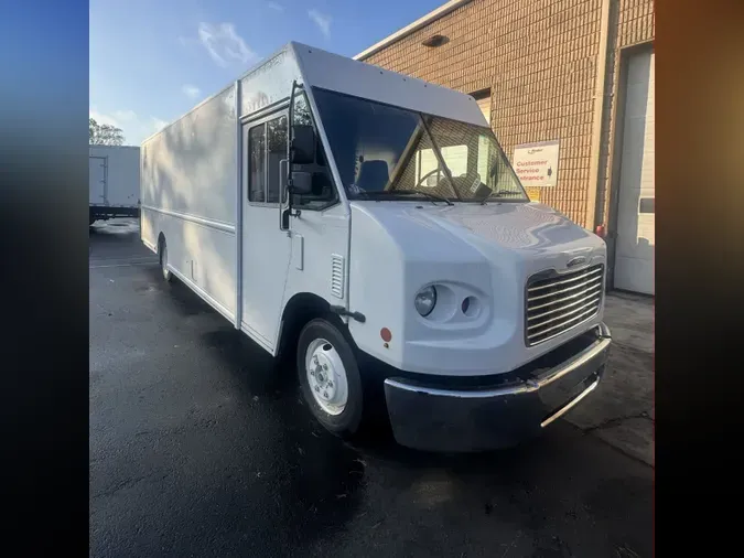 2018 FRTLR CUSTOM CHASSIS CORP MT45