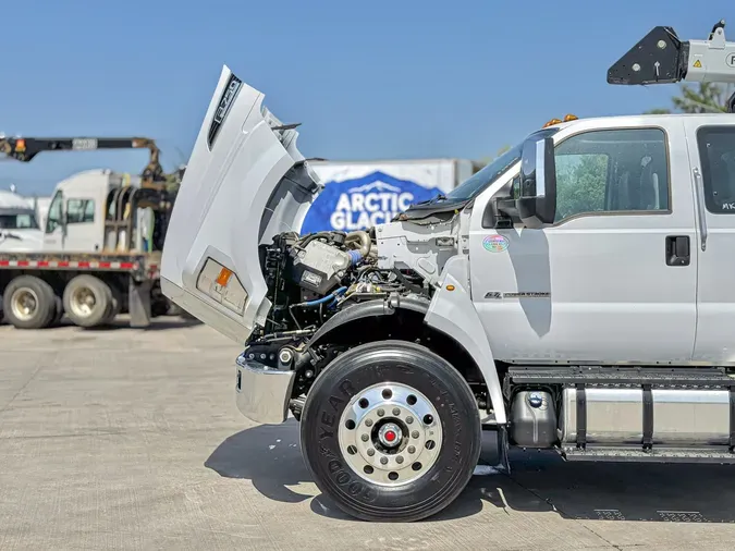 2024 FORD F-750 Super Duty