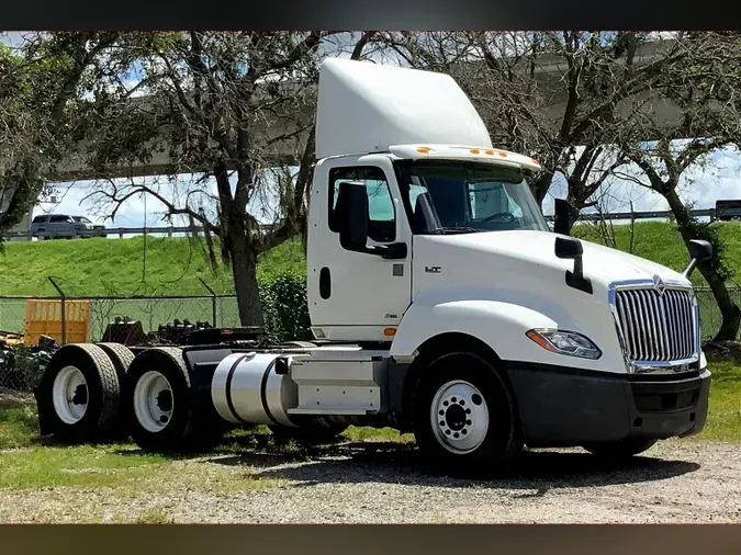 2019 INT LT625 6x4dd6859b0637d5446477ab748c146a547