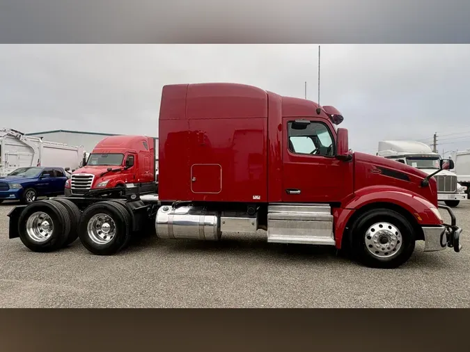 2022 Peterbilt 579