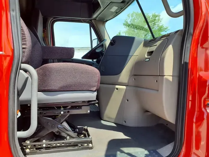 2020 FREIGHTLINER/MERCEDES CASCADIA 125
