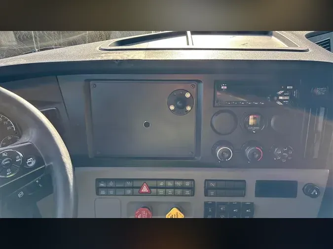 2019 FREIGHTLINER CA116dd74d530327b9d44a5d610736b1b65bd