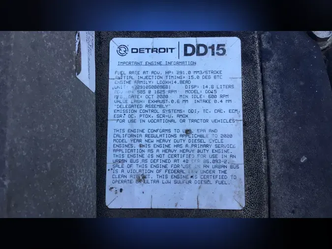 2021 Freightliner Cascadia 126dd755935bdda8e7144920e3e025dc375