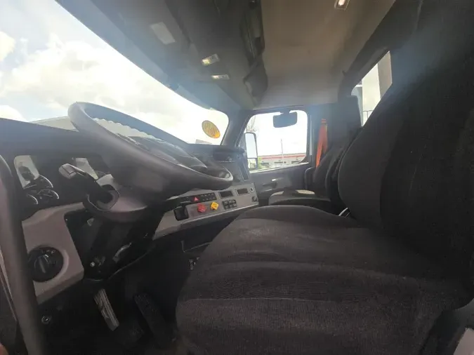2019 FREIGHTLINER/MERCEDES NEW CASCADIA 116