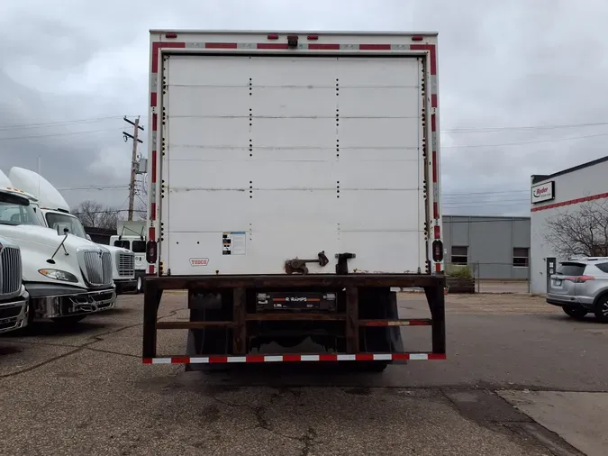 2019 FREIGHTLINER/MERCEDES M2 106