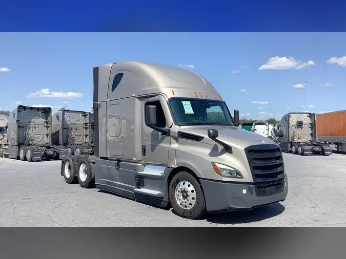 2022 Freightliner Cascadia 126dd7d8e43b6c2ba9e15ce53cf720e2a76