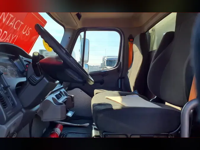 2020 FREIGHTLINER/MERCEDES M2 106dd7e71cfb1818c27df658c475fe0619c