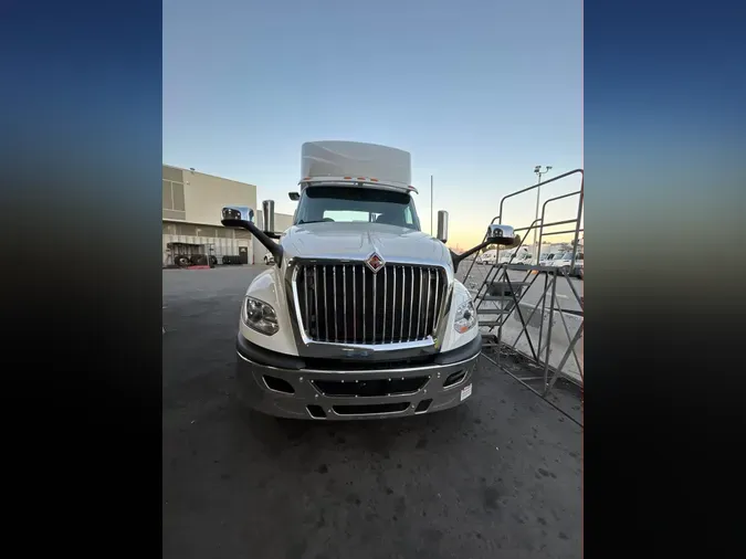 2020 NAVISTAR INTERNATIONAL LT625 DAYCAB T/Add7f759f17921fc9ca645b825268d9dc