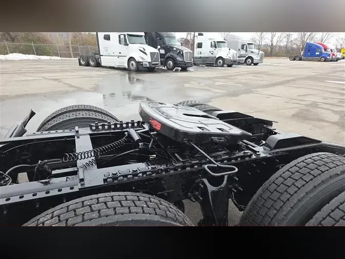 2020 INTERNATIONAL RH613