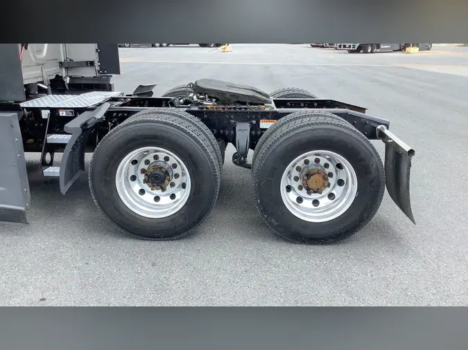 2023 Freightliner Cascadia 126