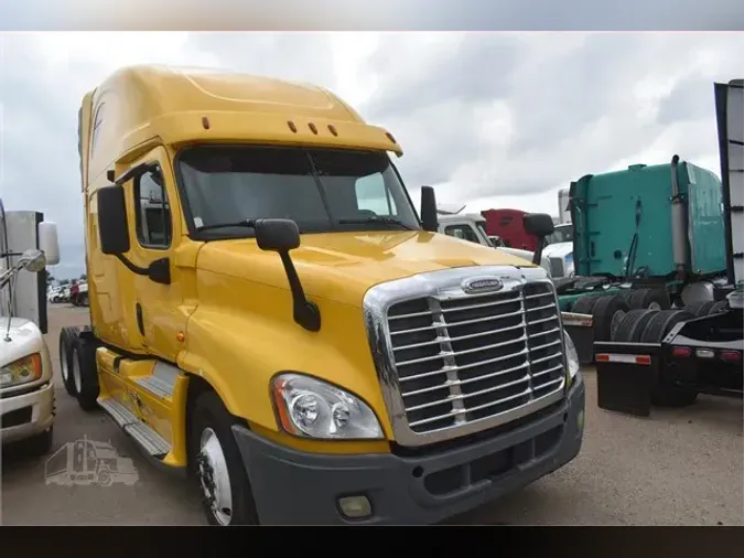 2012 FREIGHTLINER CASCADIA 125