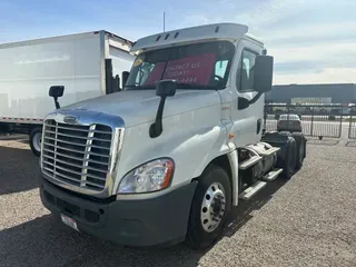 2019 FREIGHTLINER/MERCEDES CASCADIA 125