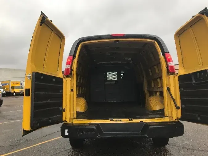 2017 GMC G23705