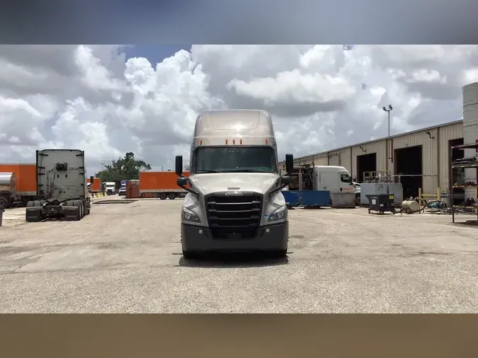 2023 Freightliner Cascadia