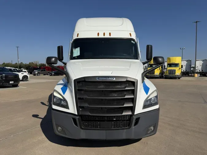2022 Freightliner Cascadia