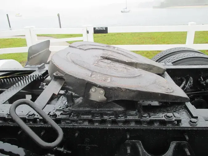 2019 INTERNATIONAL LT 625 6X4