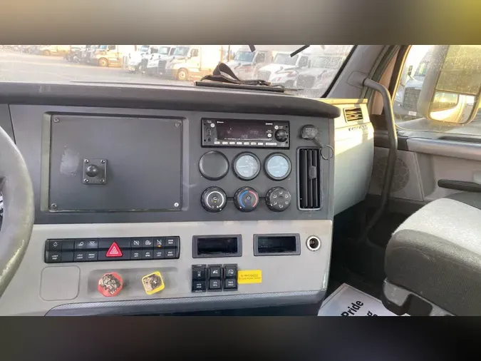 2019 Freightliner Cascadia 126dd9632d919ce1e8f64744189ad3c90f7