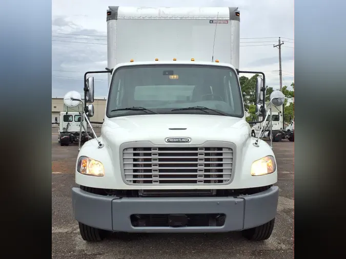 2019 FREIGHTLINER M2 106