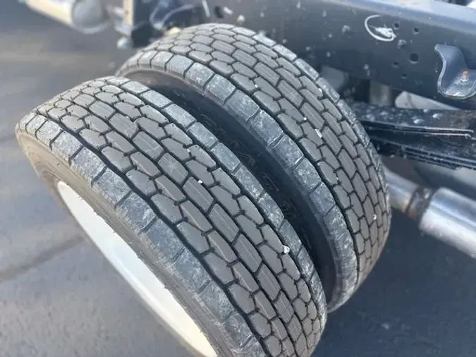 2025 ISUZU GAS NPRGASHD