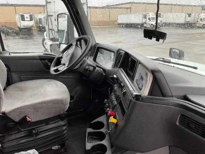 2018 International LT625