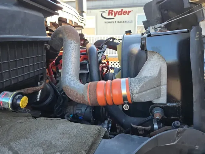 2018 NAVISTAR INTERNATIONAL 4300 LP