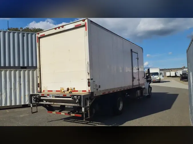 2019 FREIGHTLINER/MERCEDES M2 106dd9ea39a9824b10103bd2e2cd5e46fba