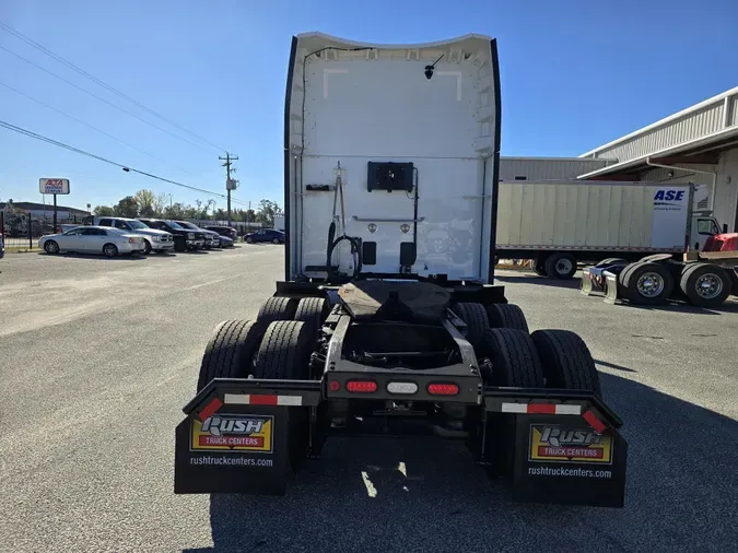 2022 Peterbilt 579dd9f23d4bb3a5d3dfdaf14168760a3d8