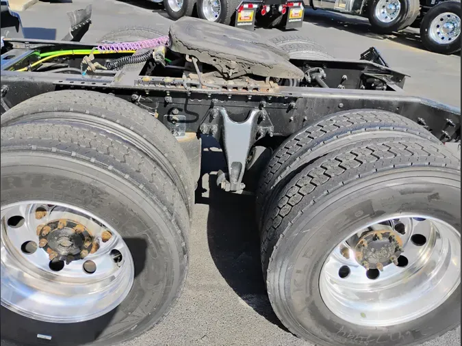 2022 International LT625