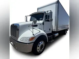 2019 Peterbilt 330