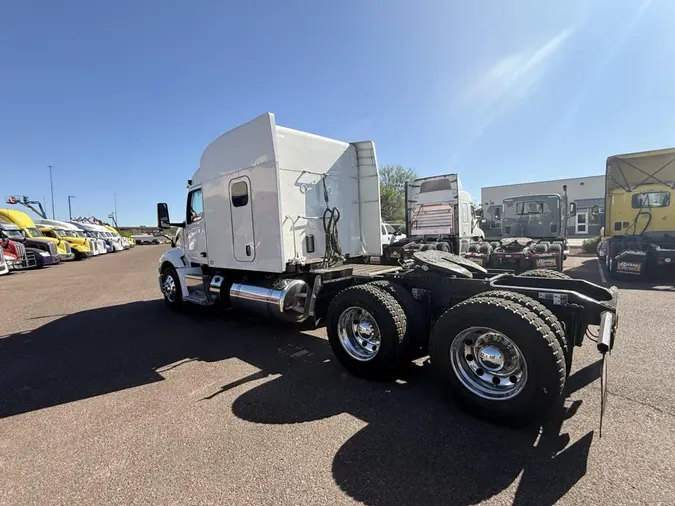 2022 Peterbilt 579ddb2e2e21881a82b498b0883aff7ceda