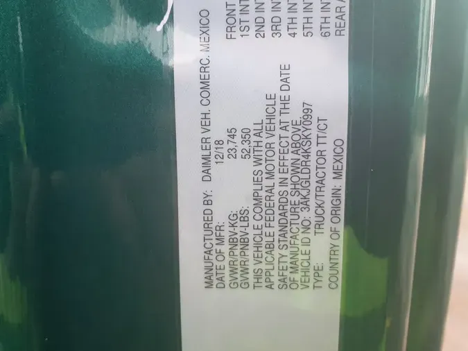 2019 FREIGHTLINER/MERCEDES CASCADIA 125