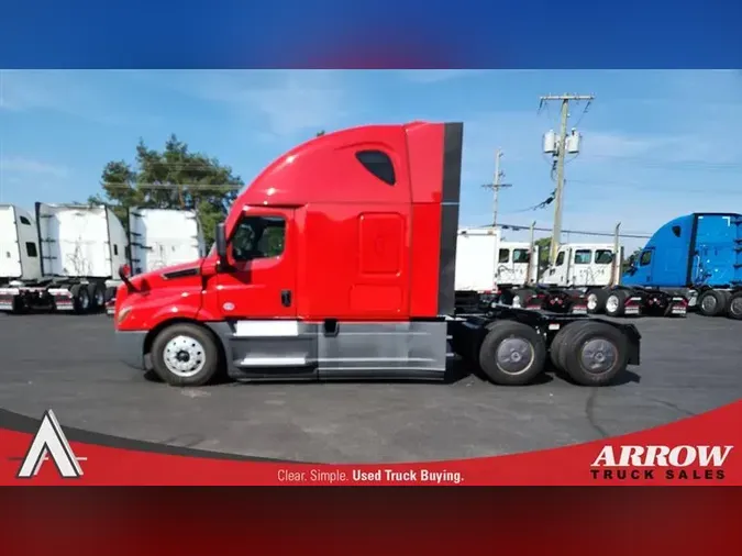 2022 FREIGHTLINER CA126