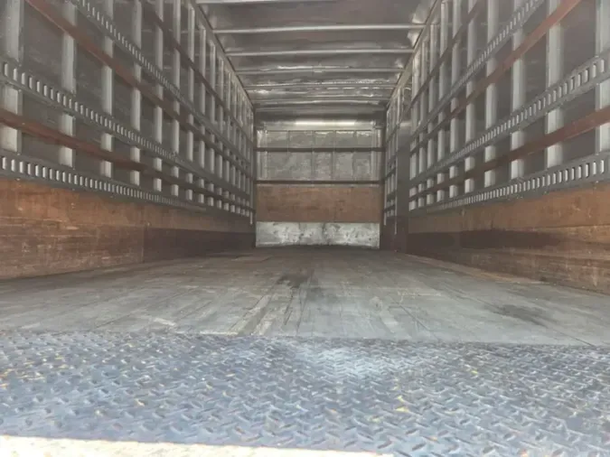 2018 FREIGHTLINER/MERCEDES M2 106