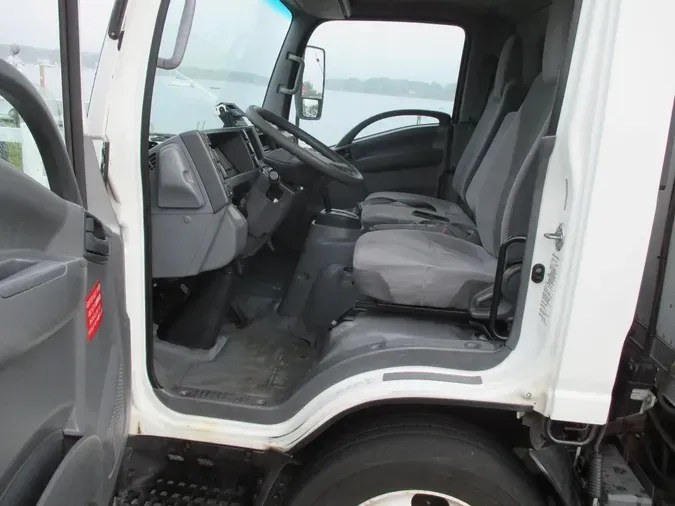 2016 ISUZU NQR