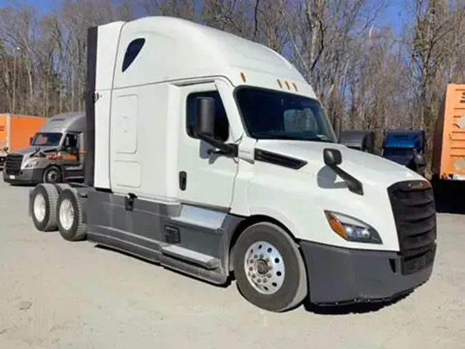 2021 Freightliner Cascadiaddc6f8187e5ec4fcf0ef98954a2d0074